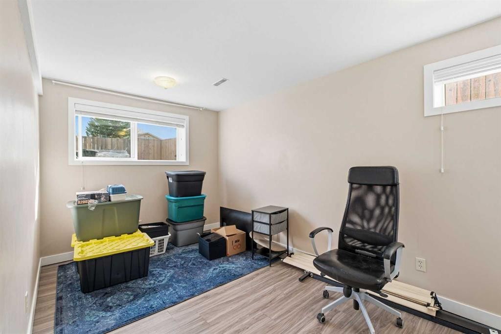 4646 80 Street Nw, Calgary, AB