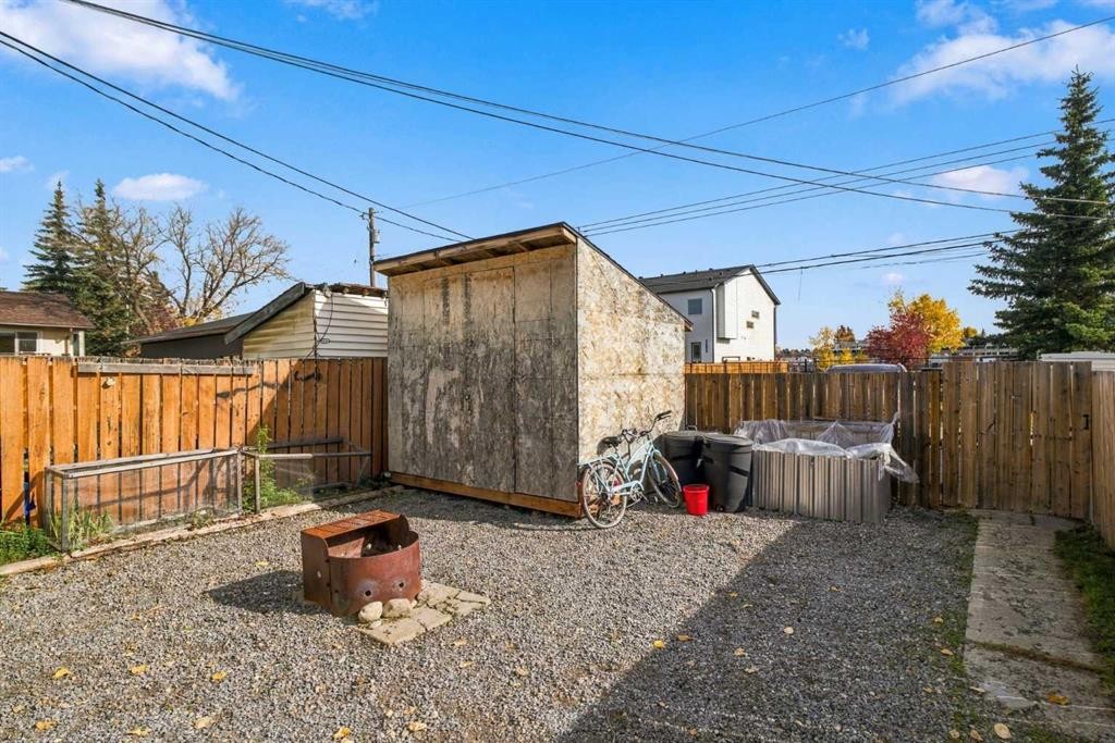 4646 80 Street Nw, Calgary, AB