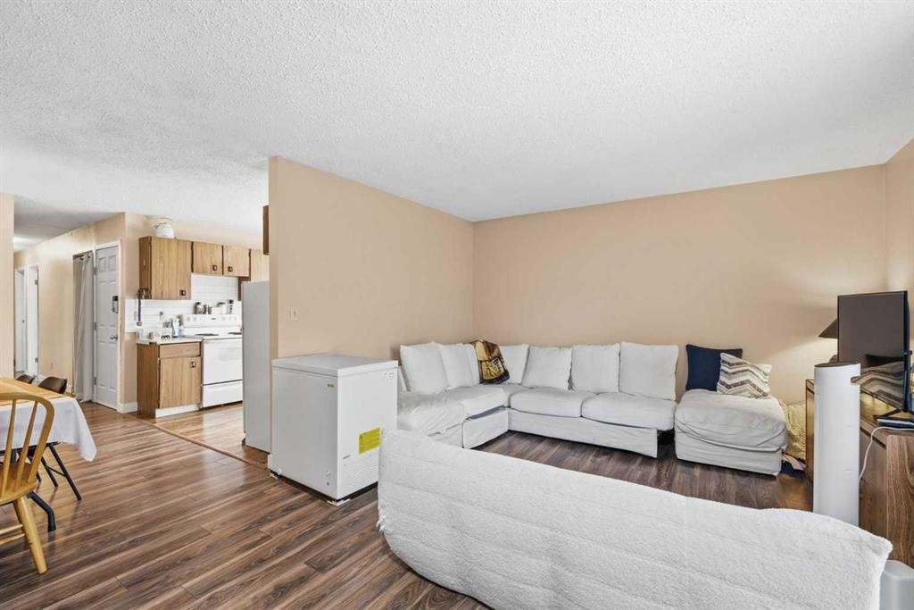 4646 80 Street Nw, Calgary, AB