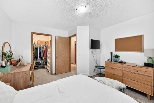 187 Millview Green Sw, Calgary, AB 