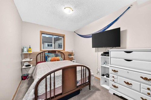 187 Millview Green Sw, Calgary, AB 