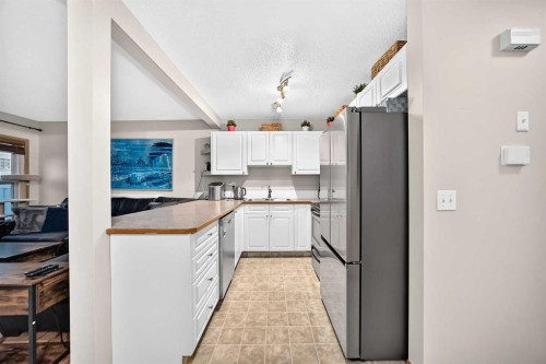 187 Millview Green Sw, Calgary, AB 