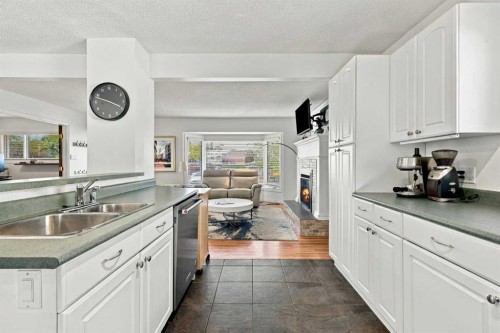 4011 25 Avenue Sw, Calgary, AB 