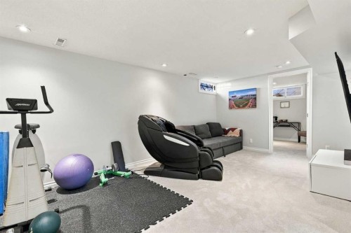 4011 25 Avenue Sw, Calgary, AB 