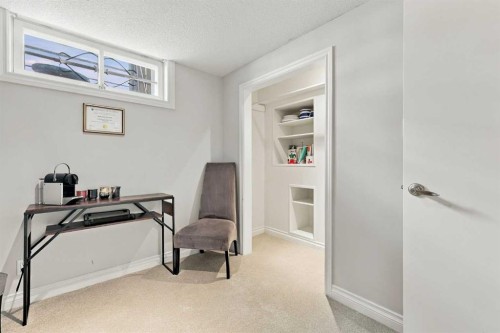 4011 25 Avenue Sw, Calgary, AB 
