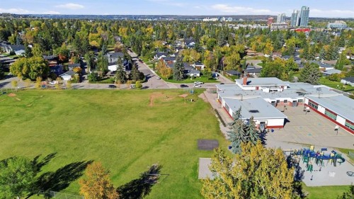 4011 25 Avenue Sw, Calgary, AB 