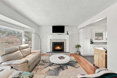 4011 25 Avenue Sw, Calgary, AB 