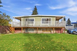5114 Bowness Road NW Calgary, AB T3B 0C2