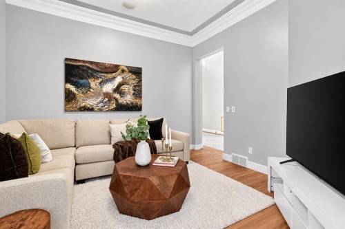 83 Discovery Ridge Boulevard Sw, Calgary, AB 