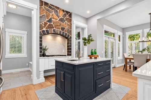 83 Discovery Ridge Boulevard Sw, Calgary, AB 