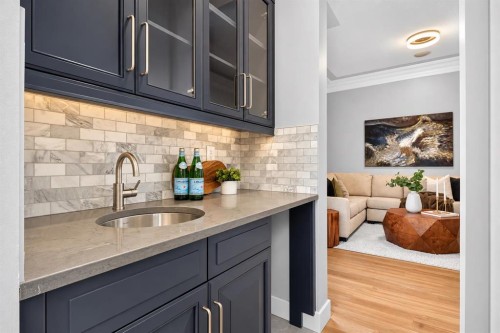 83 Discovery Ridge Boulevard Sw, Calgary, AB 