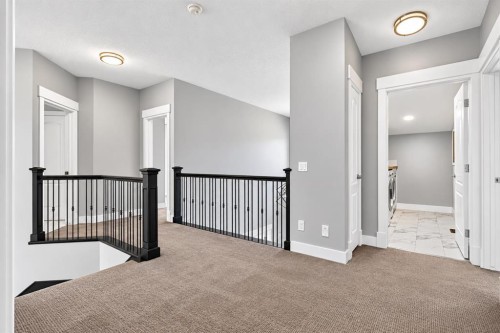 83 Discovery Ridge Boulevard Sw, Calgary, AB 
