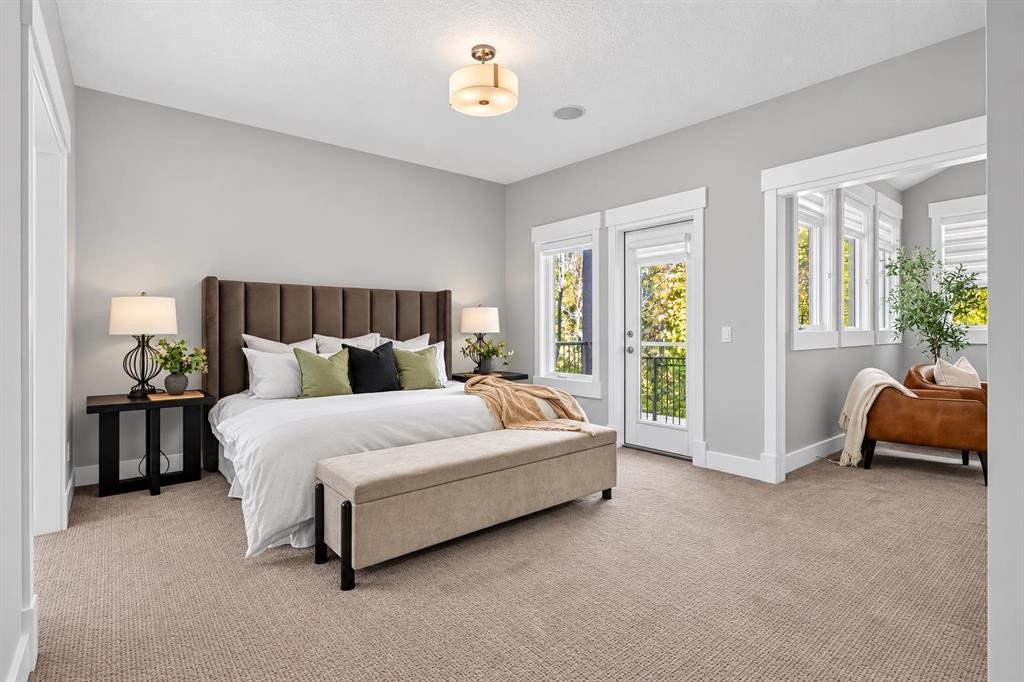 83 Discovery Ridge Boulevard Sw, Calgary, AB