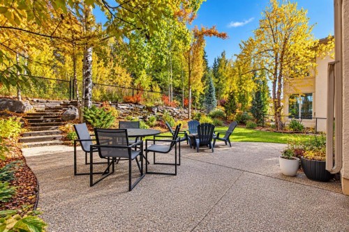83 Discovery Ridge Boulevard Sw, Calgary, AB 