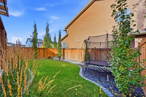 250 Legacy Mount Se, Calgary, AB 
