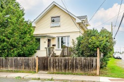 138 College Street Thunder Bay, ON P7A 5J5