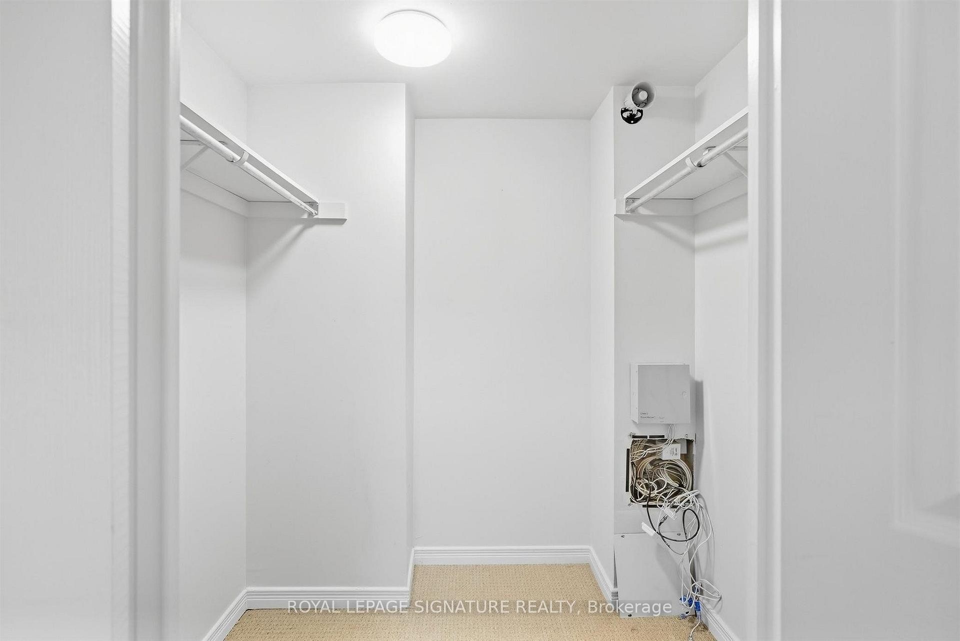 225-11 Ruttan Street, Toronto, ON