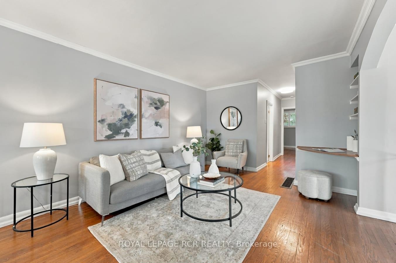 70 Tecumseh Drive, Aurora, ON