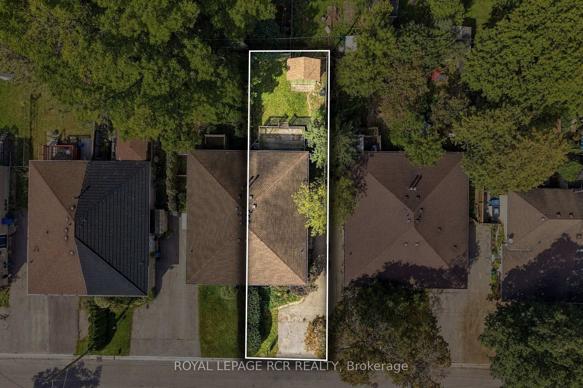 70 Tecumseh Drive, Aurora, ON