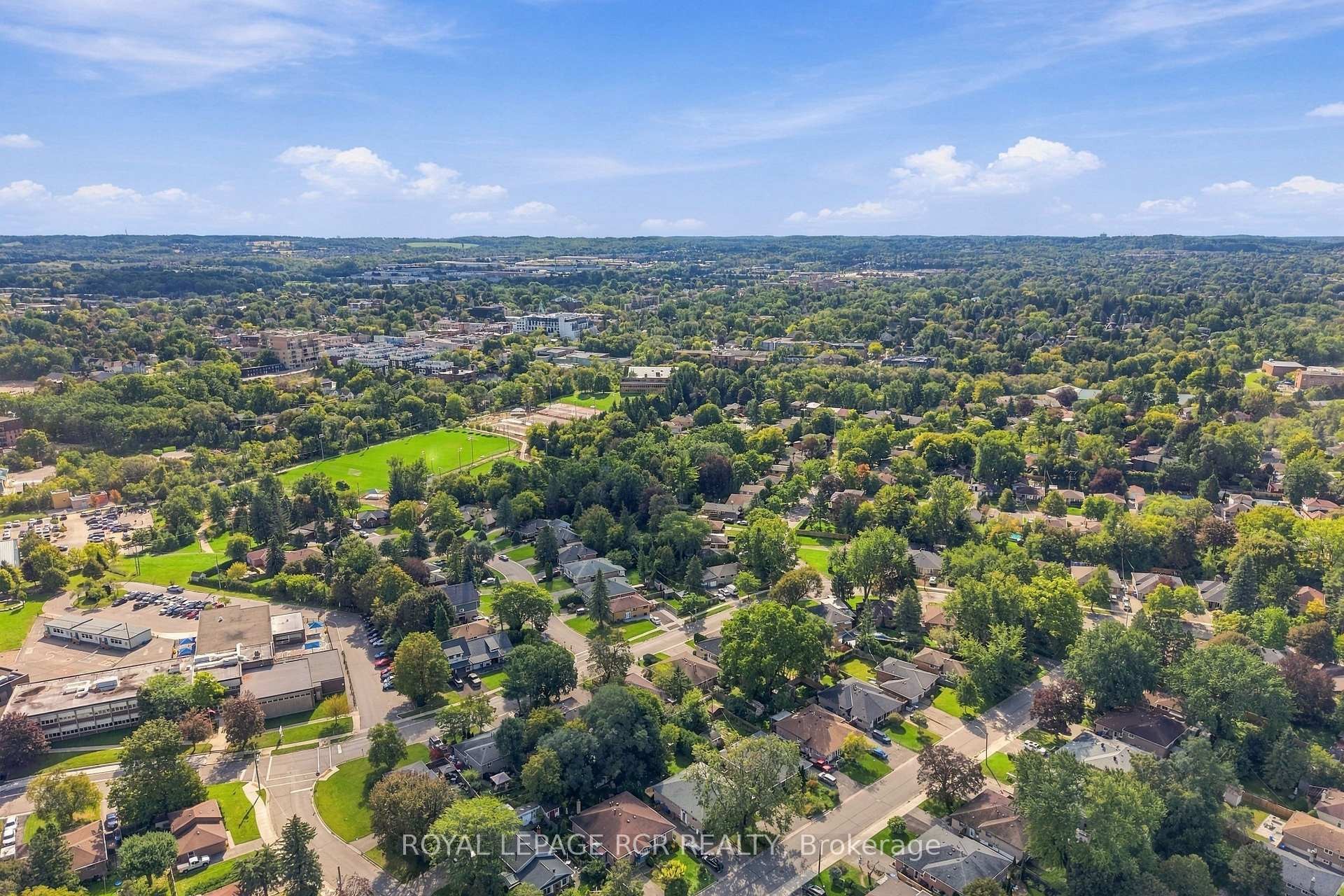 70 Tecumseh Drive, Aurora, ON