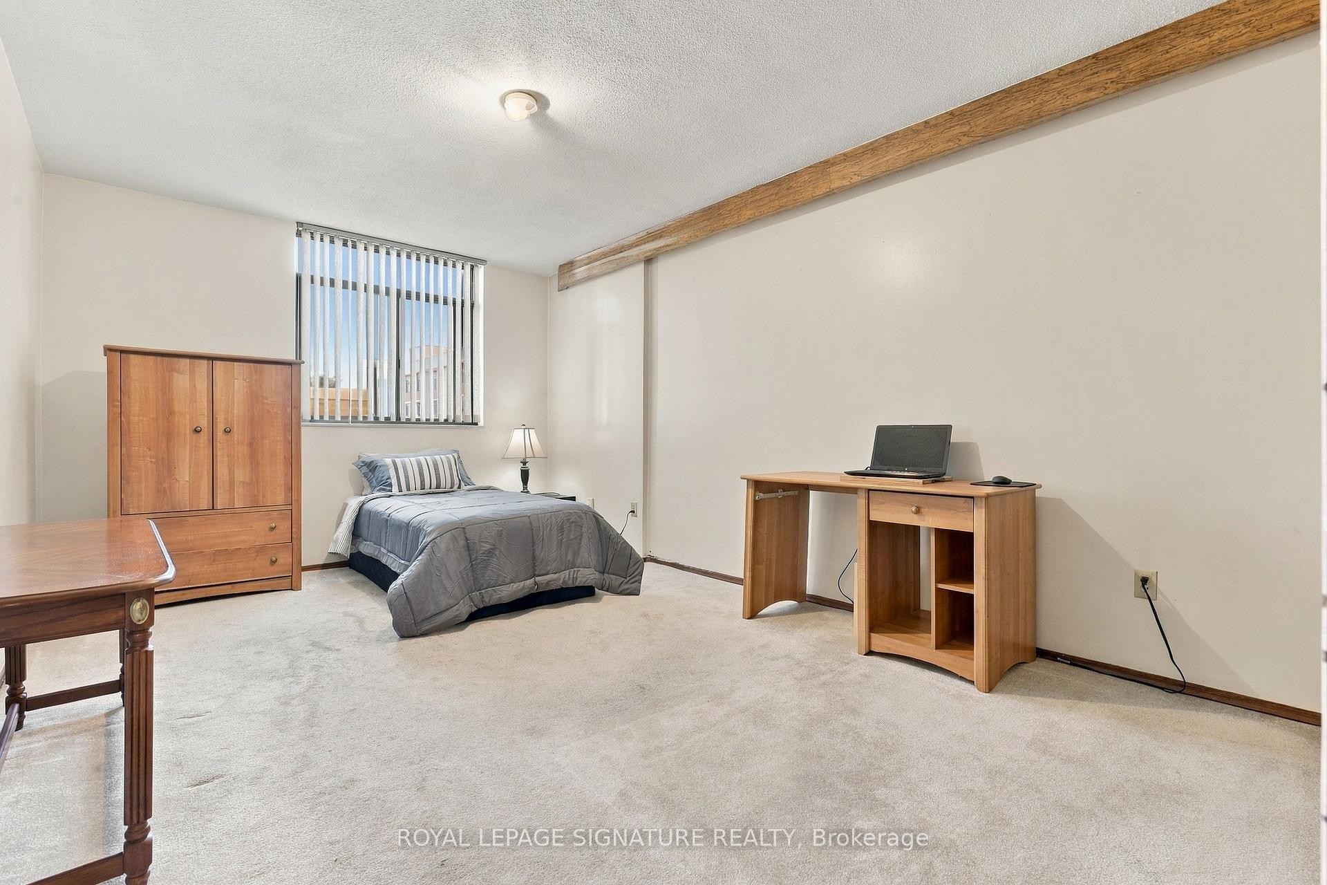 539-2645 Jane Street, Toronto, ON