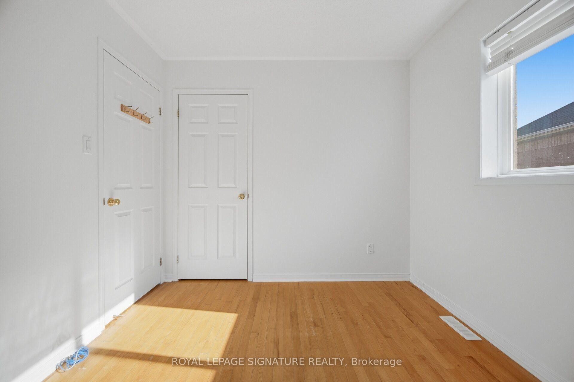 306 Cossack Court, Mississauga, ON