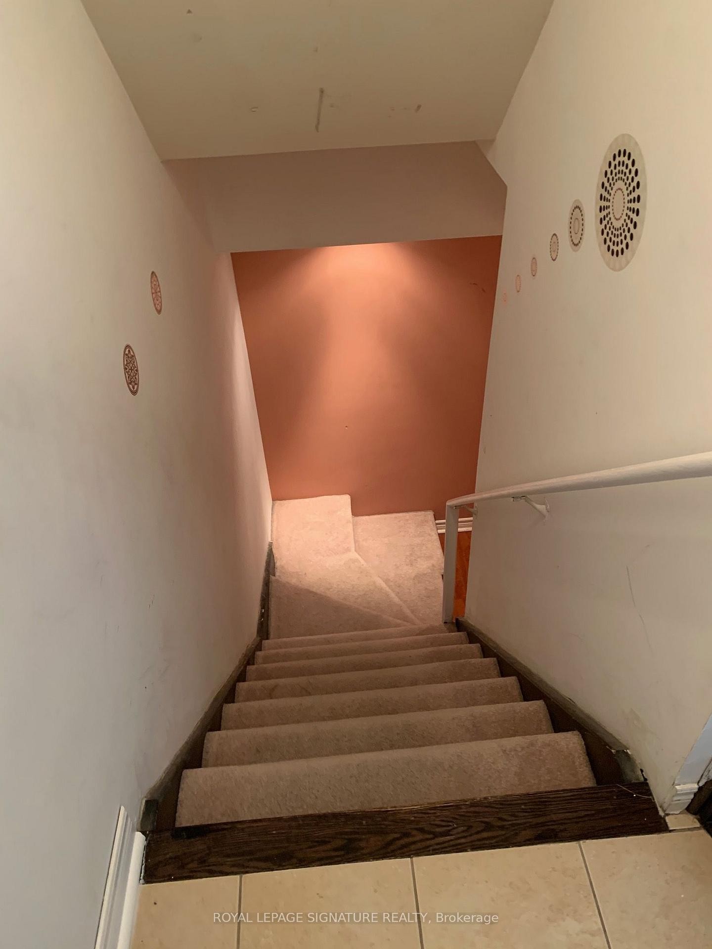 249 Comiskey Crescent, Mississauga, ON