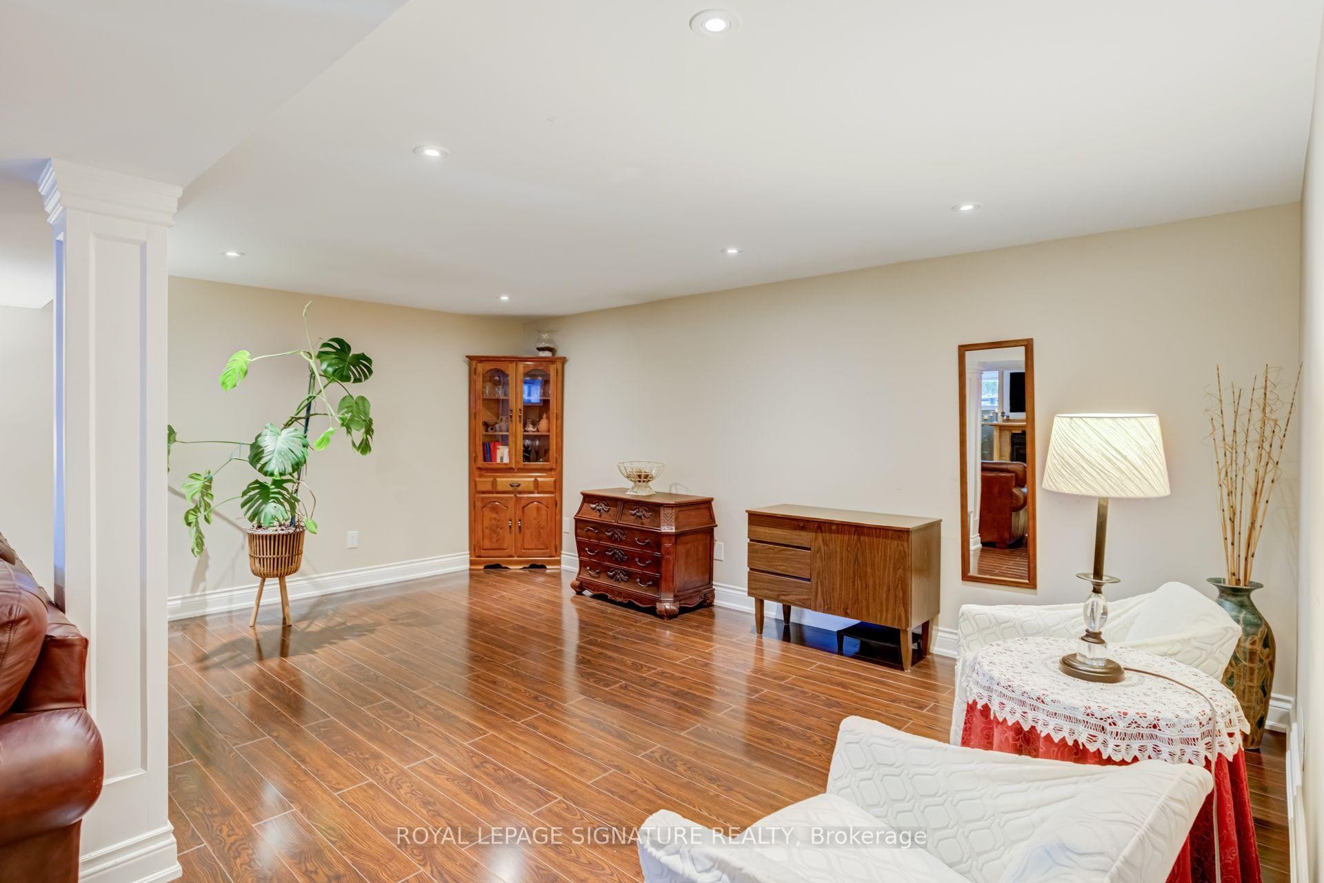 2544 Sharon Crescent, Mississauga, ON
