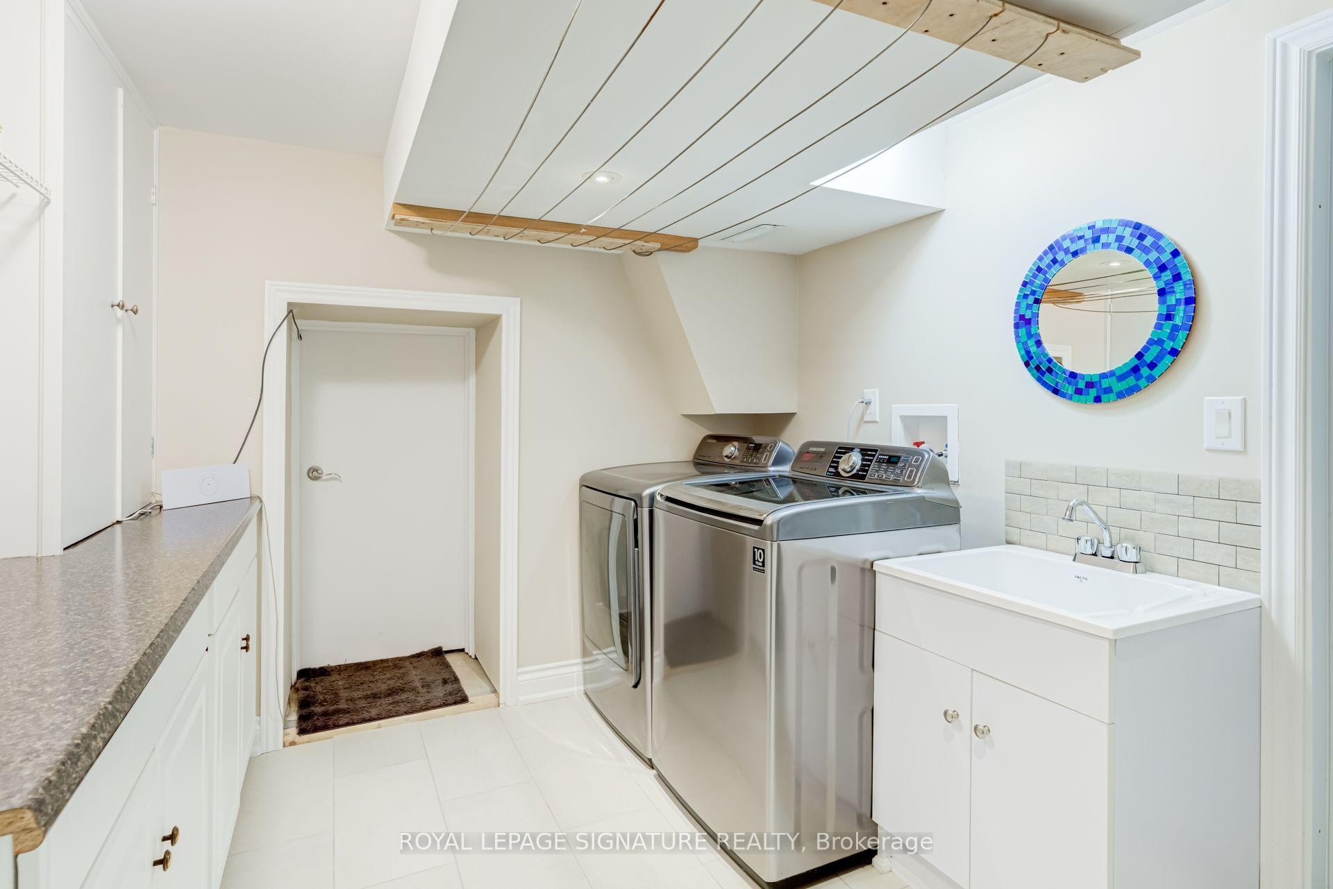 2544 Sharon Crescent, Mississauga, ON