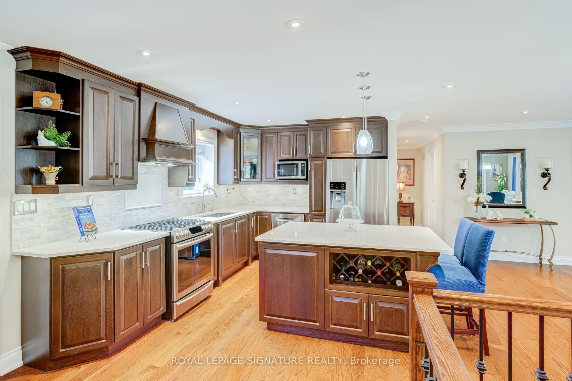 2544 Sharon Crescent, Mississauga, ON