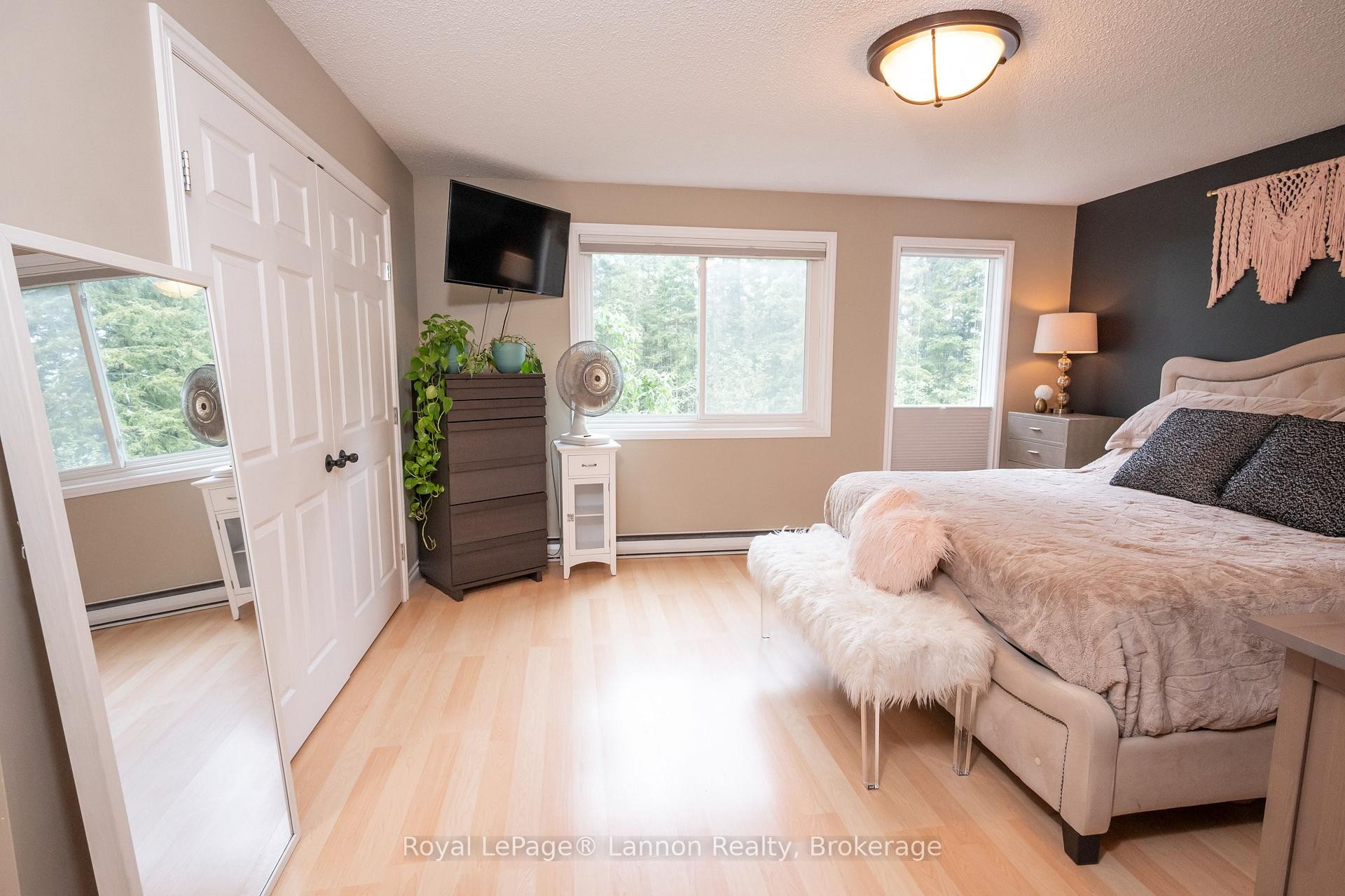 2020 Mountain Road, Thunder Bay, ON