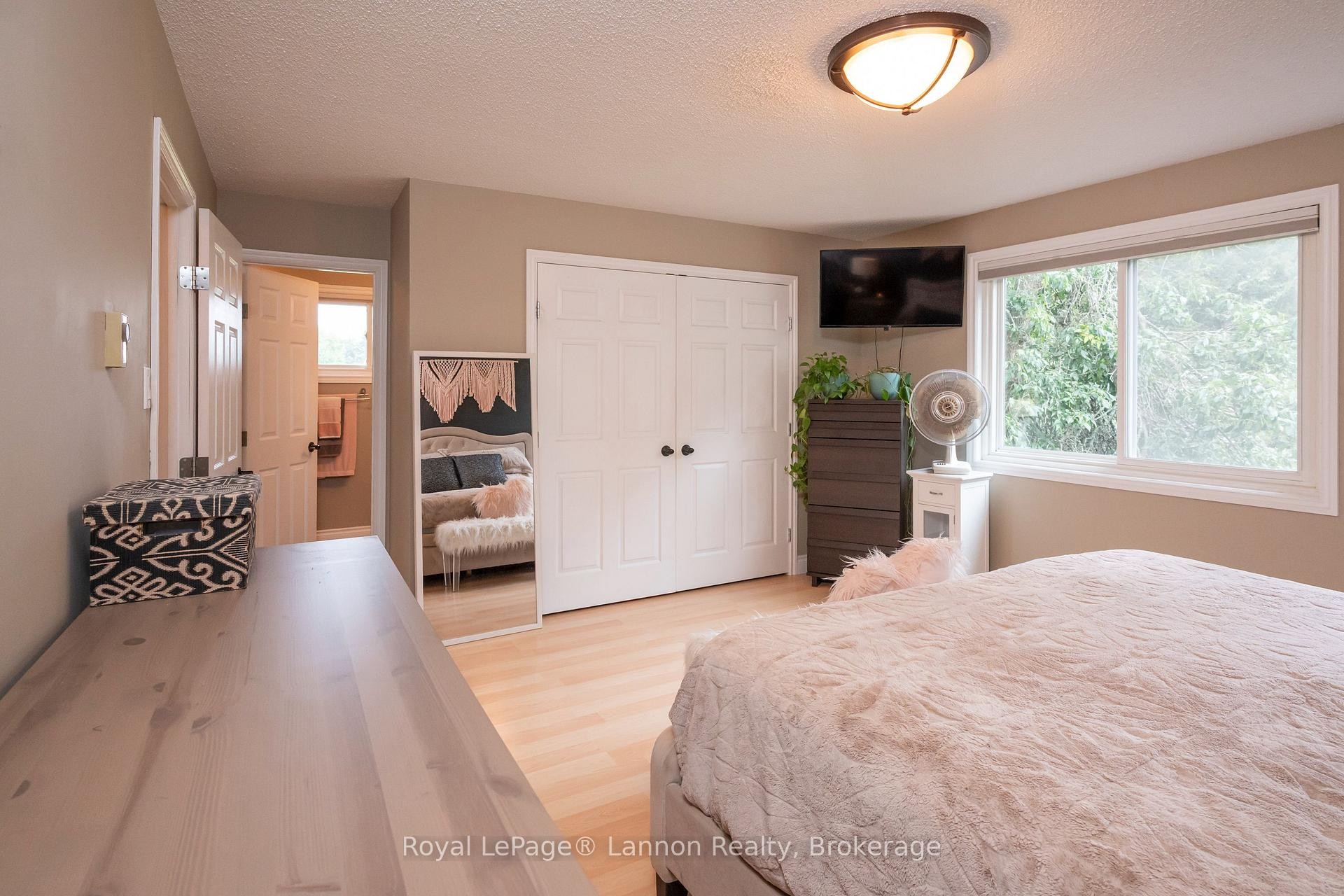 2020 Mountain Road, Thunder Bay, ON