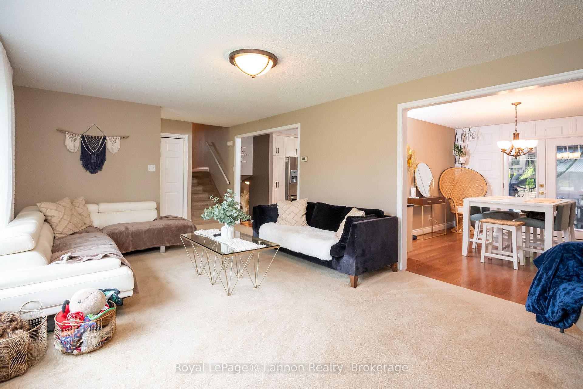 2020 Mountain Road, Thunder Bay, ON