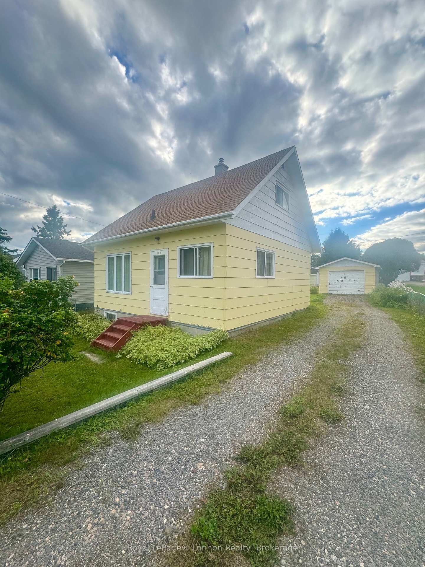 105 Hudson Street, Nipigon, ON