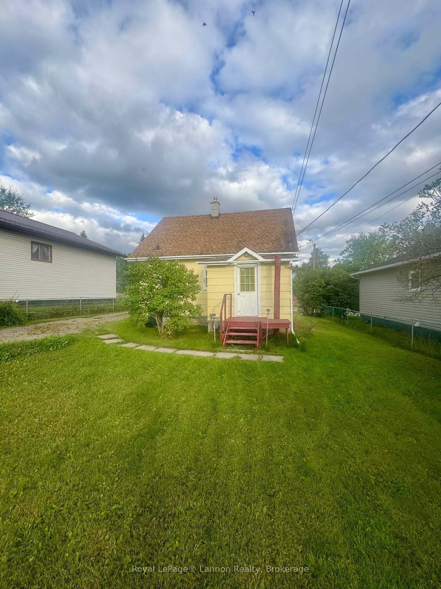 105 Hudson Street, Nipigon, ON