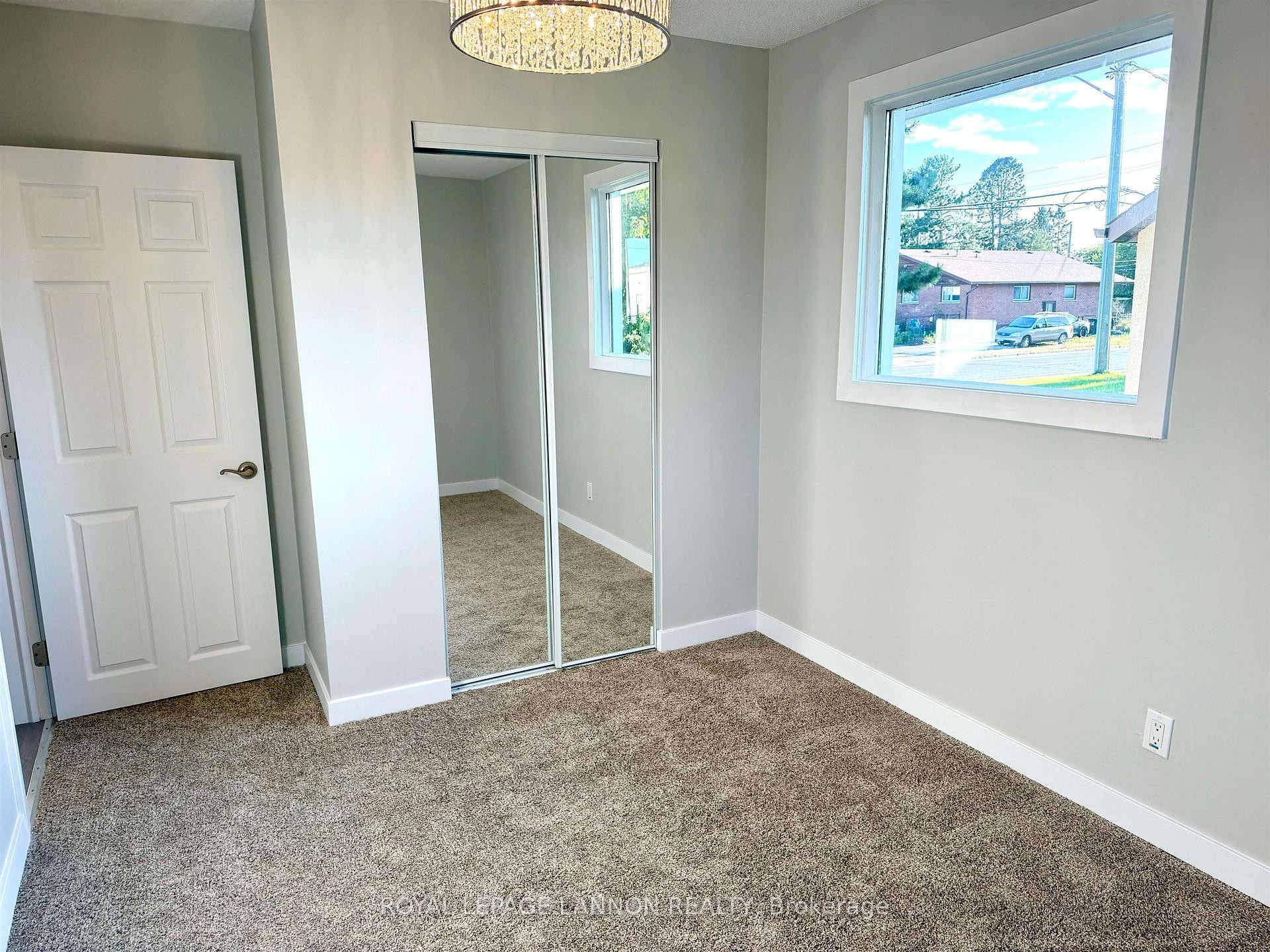 330 Arundel Street, Thunder Bay, ON