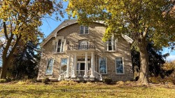 127 Jacob Street  Cambridge, ON N3H 2T7