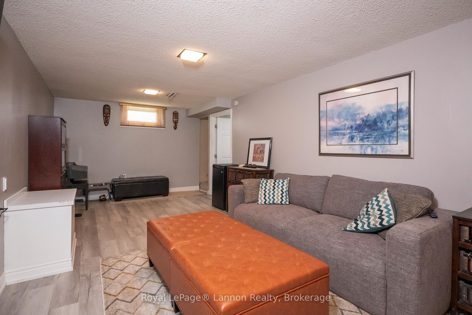 859 Syndicate Avenue N, Thunder Bay, ON