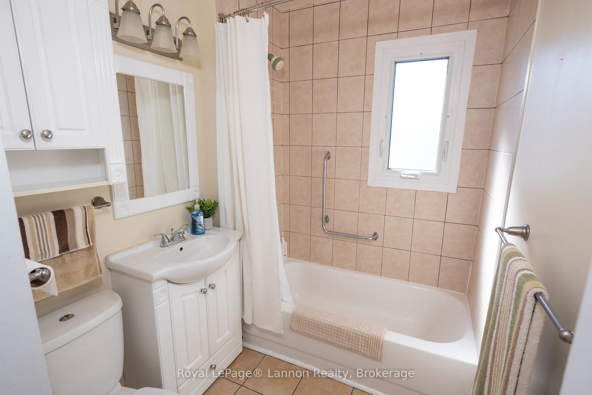 234 Christina Street E, Thunder Bay, ON