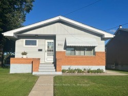 942 Crowe Avenue Fort Frances, ON P9A 2L9