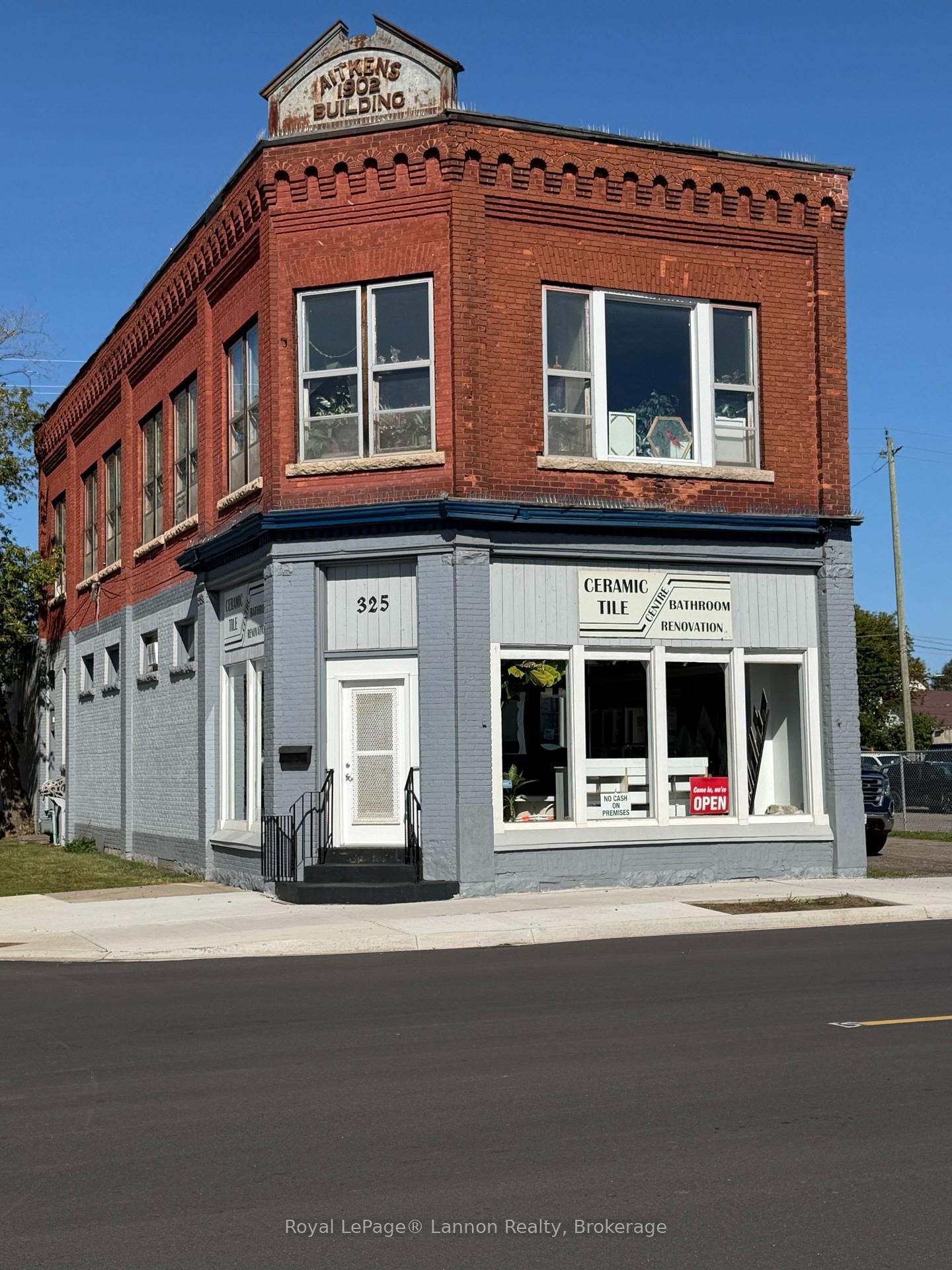 325 Simpson Street, Thunder Bay, ON