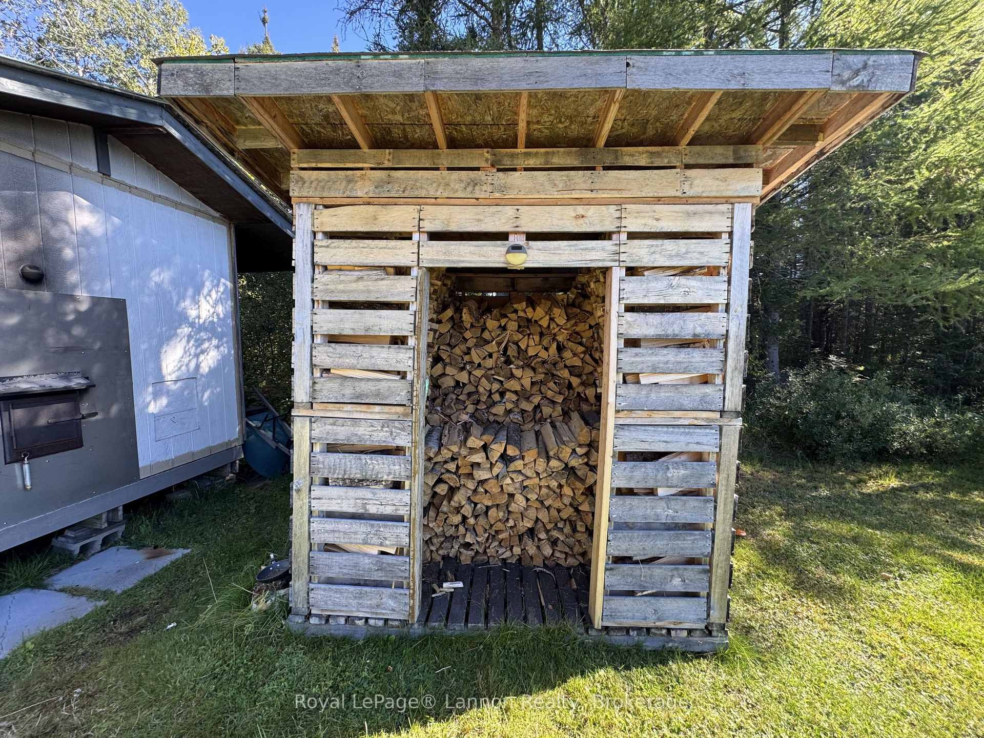 40 Pike Lake Road E, Thunder Bay Remote Area, ON