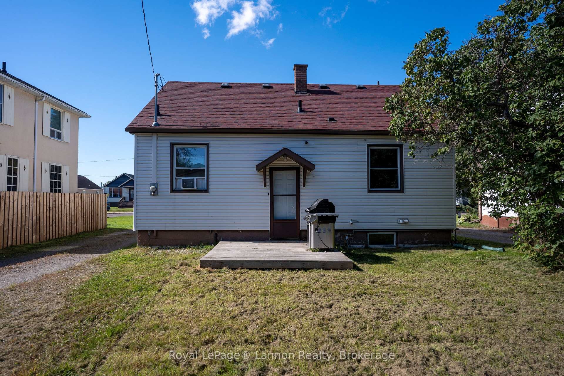 738 Mortimer Avenue E, Thunder Bay, ON