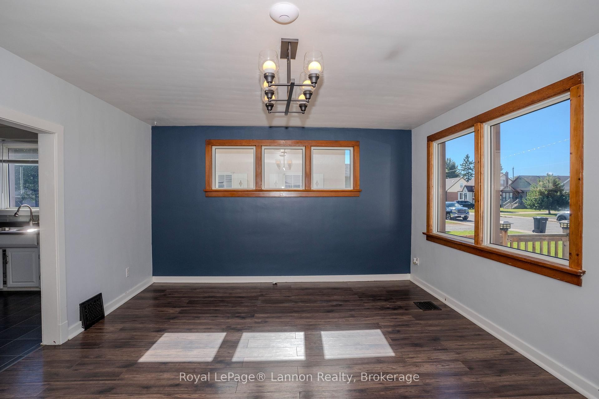 738 Mortimer Avenue E, Thunder Bay, ON