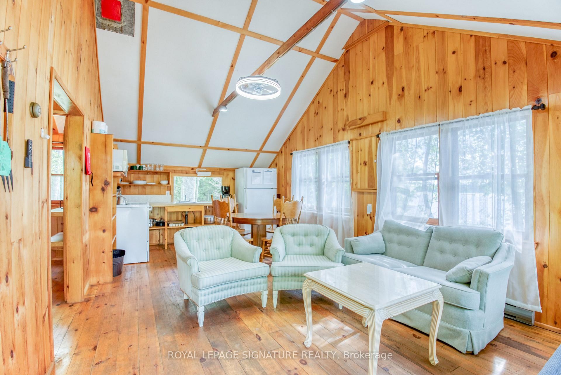 1841 Fifth Lake Road, Central Frontenac, ON