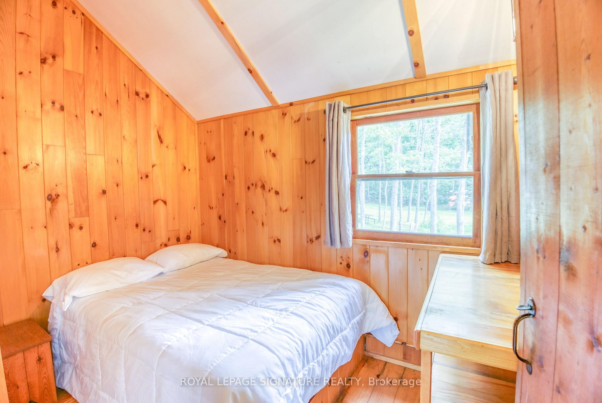 1841 Fifth Lake Road, Central Frontenac, ON