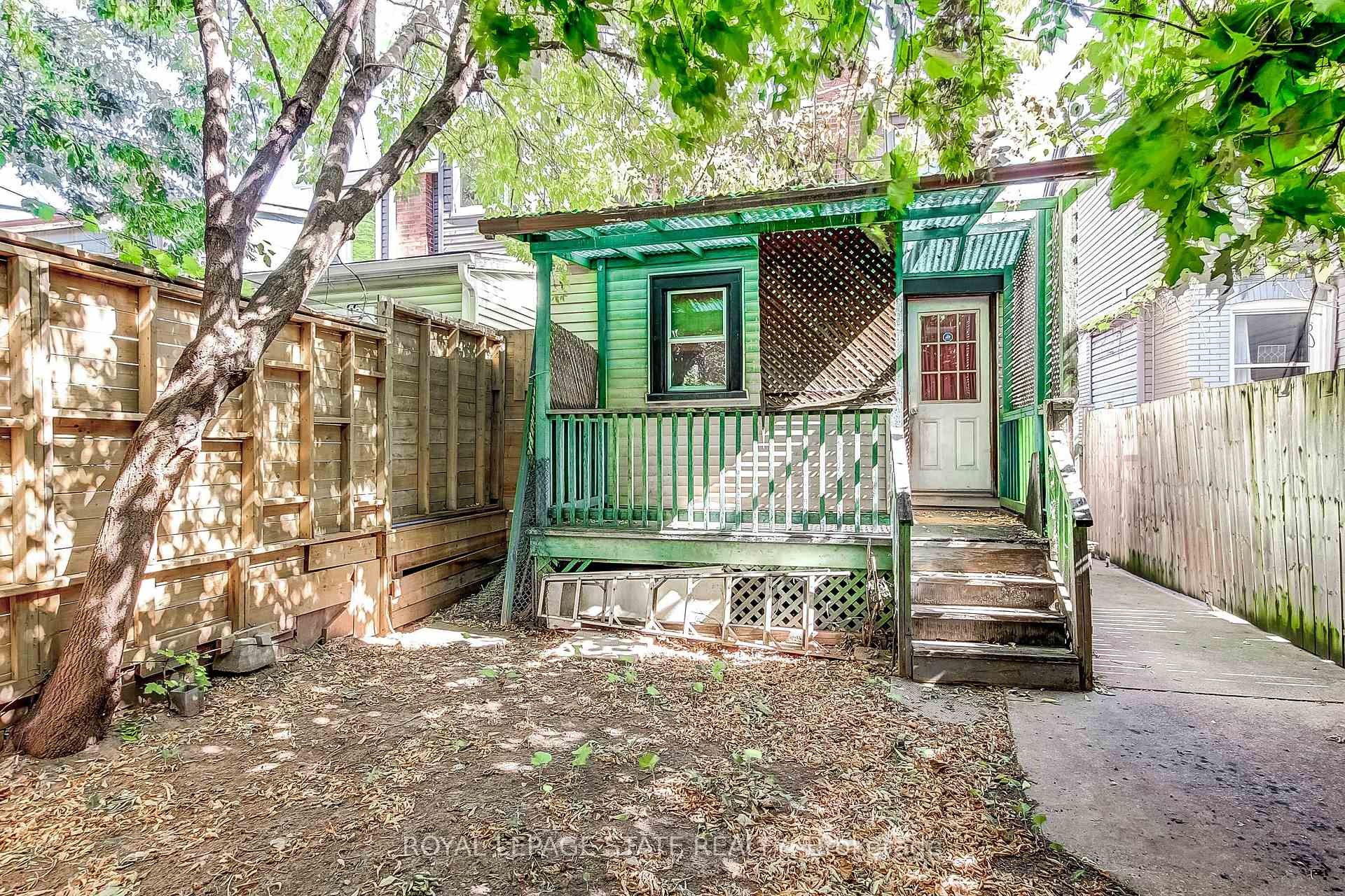 69 Gage Avenue N, Hamilton, ON
