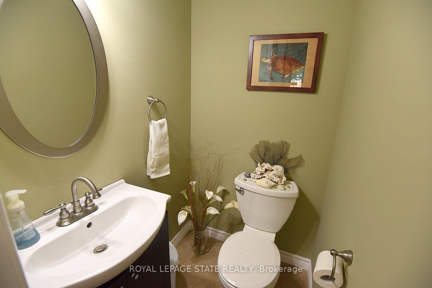 18 Claudette Gate, Hamilton, ON