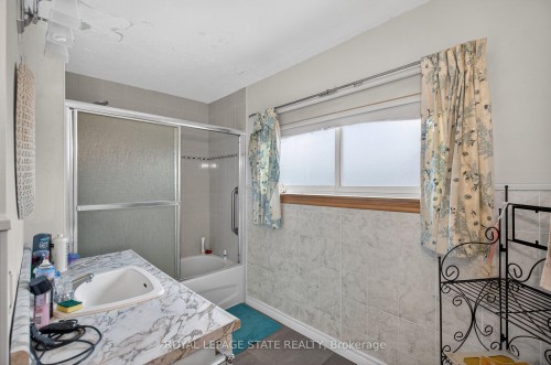312 East 12Th Street, Hamilton, ON 