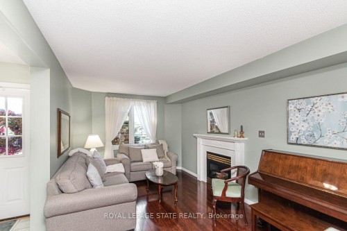 10 Richview Drive, Hamilton, ON 